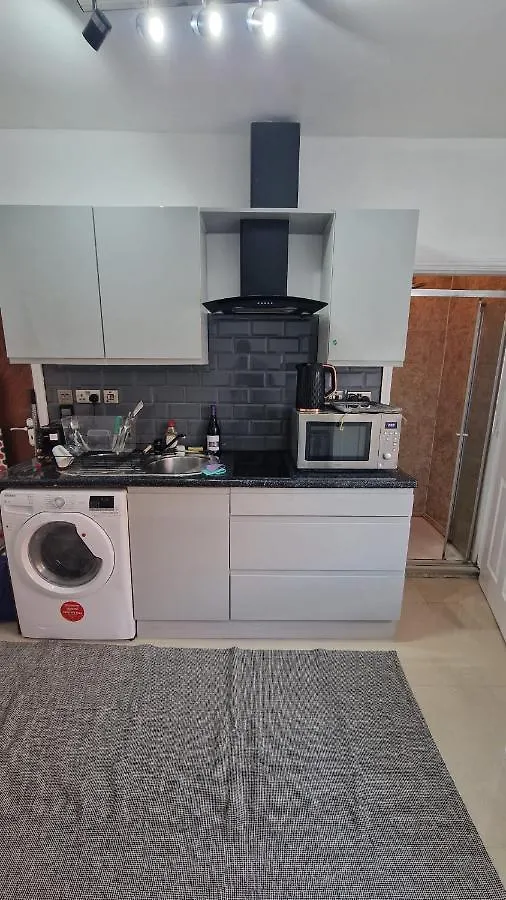 Small Cozy Studio Zone 1 London 0*,  United Kingdom